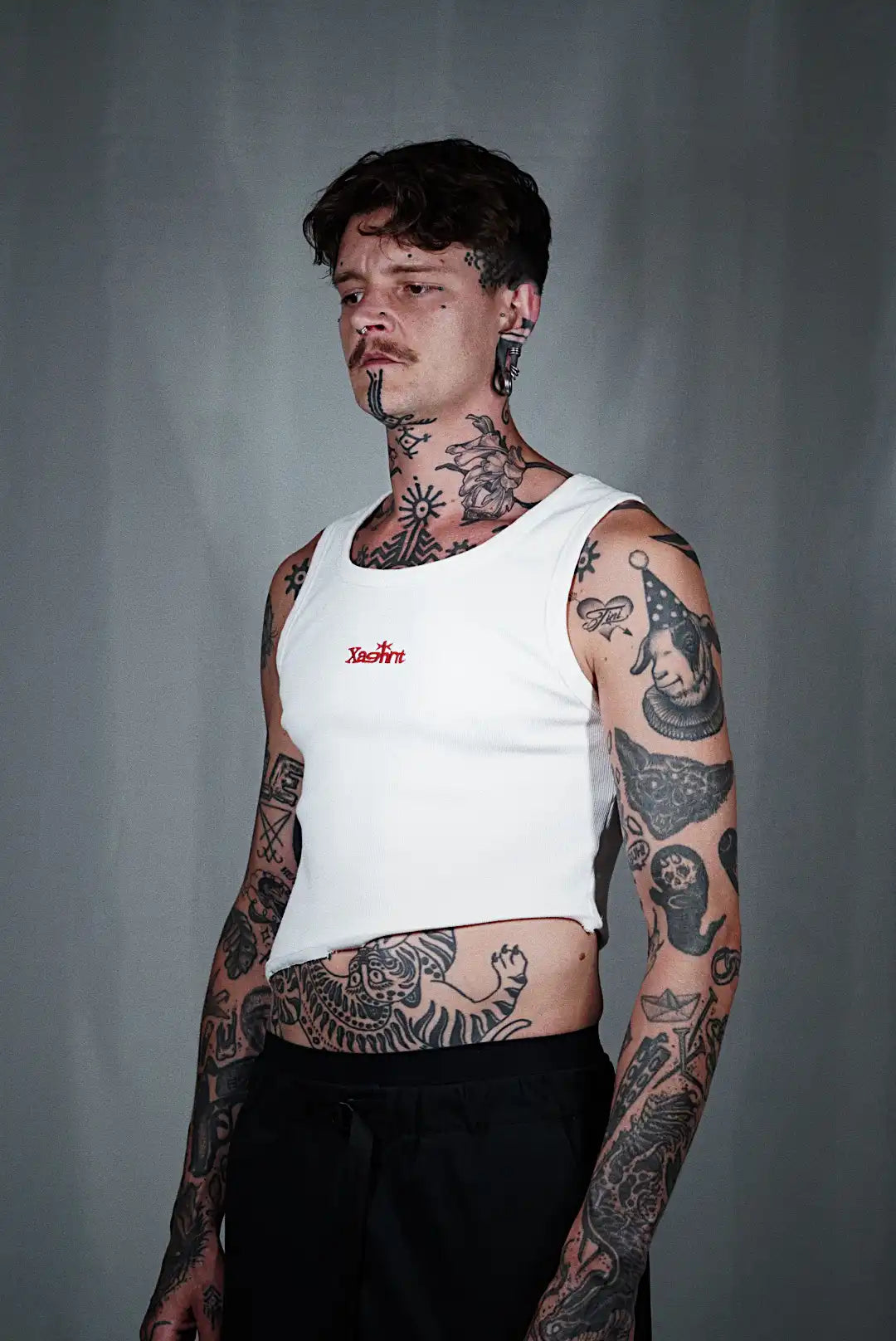 Gekürztes Tanktop